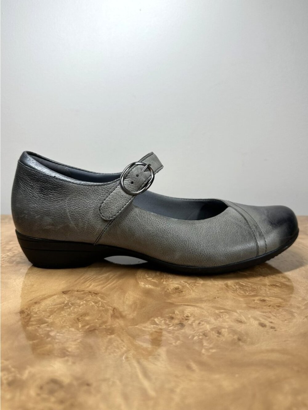 Dansko Fawna Mary Jane Shoes Womens 10.5-11 EU 41 Gray Leather Comfort
